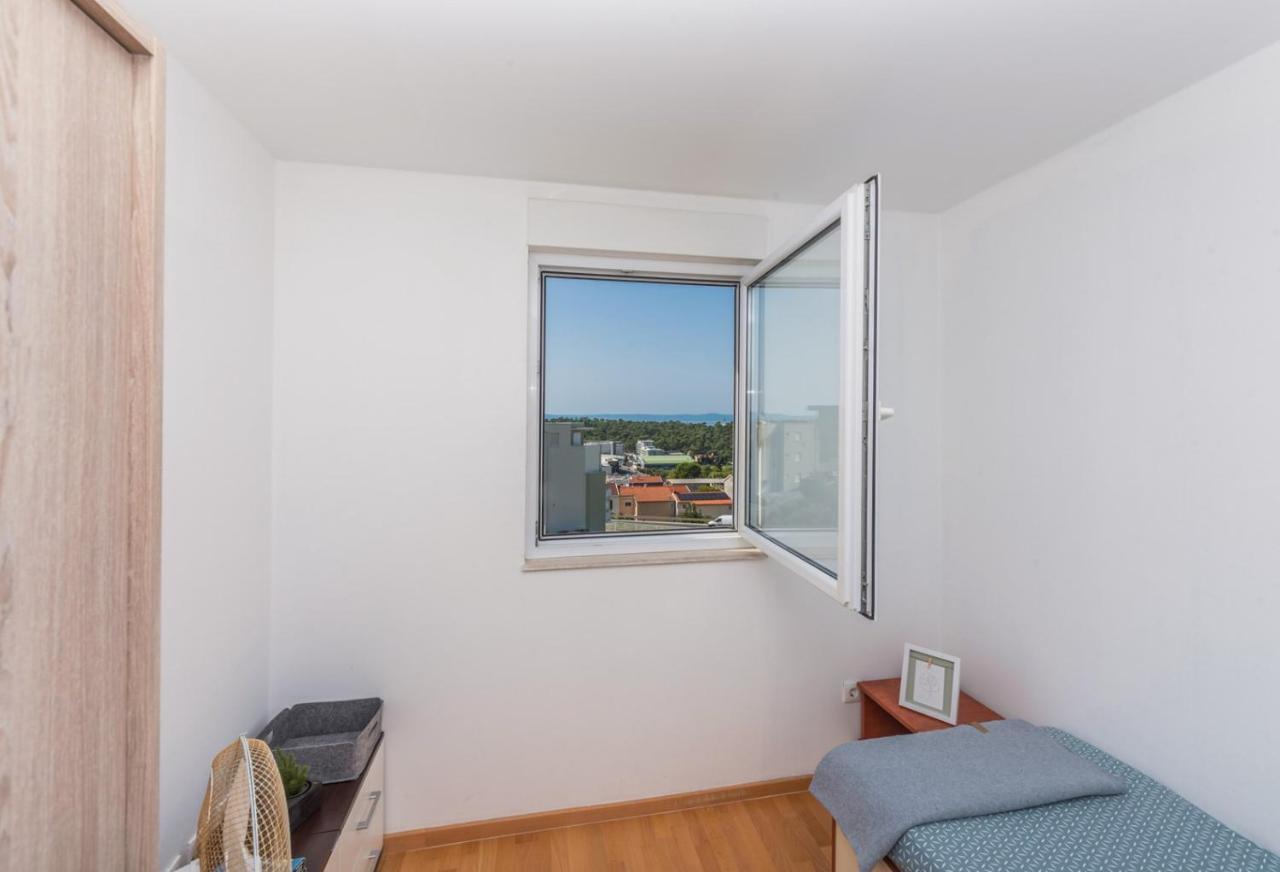 Apartment Sea View in Makarska, free parking Exteriör bild